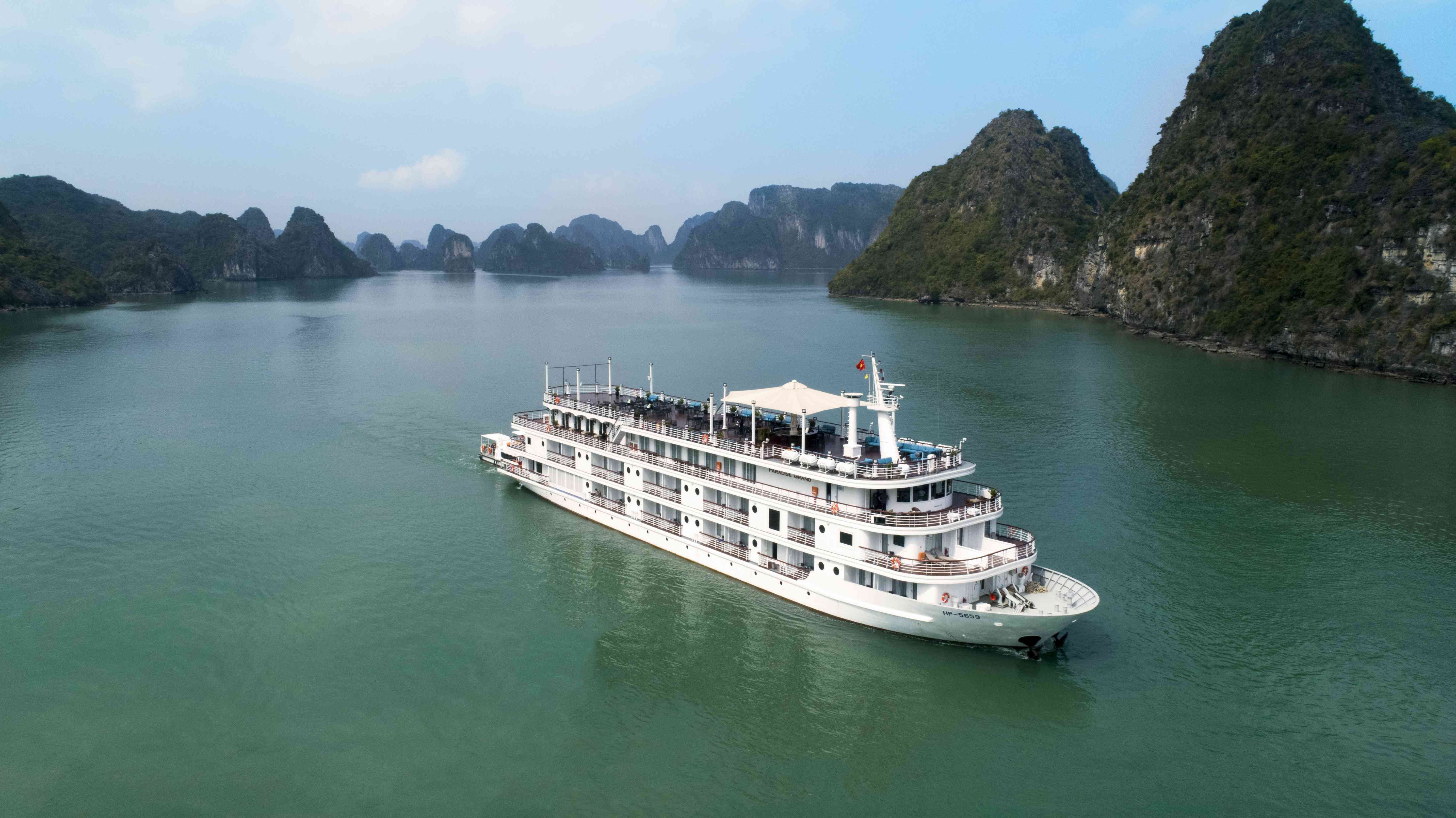 Highlight 2D1N Paradise Grand Cruise 5* (Lan Ha Bay) with Roundtrip shuttle bus Hanoi_Ha Long_Hanoi 